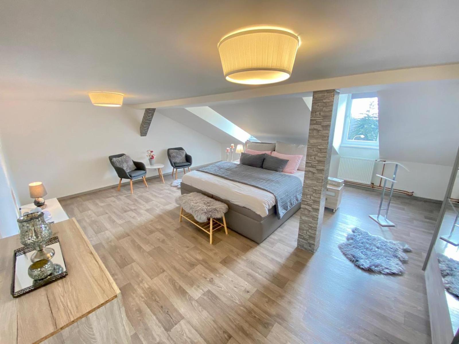 City Center Apartment Katarina マリアーンスケー・ラーズニェ エクステリア 写真